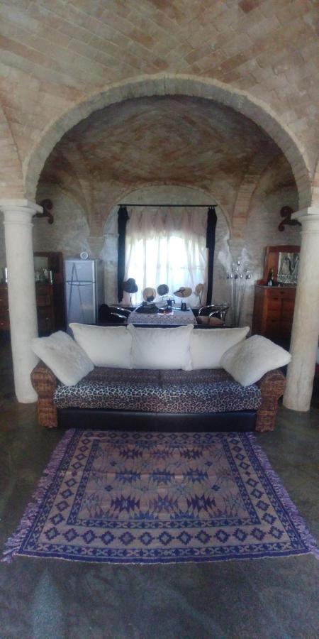 Lo Scrigno Di Lara Villa Ceresara Екстериор снимка